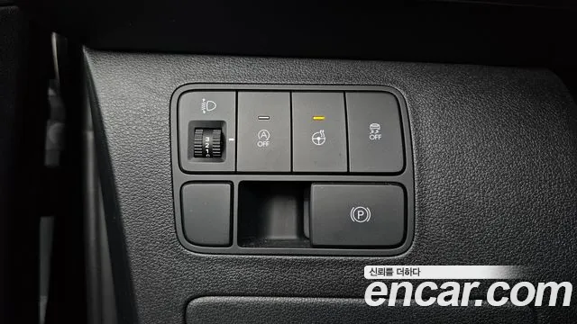 2025 Hyundai Staria Cargo 5-Seater Sold VIN KMFYCX71BSU231546 – dashboard