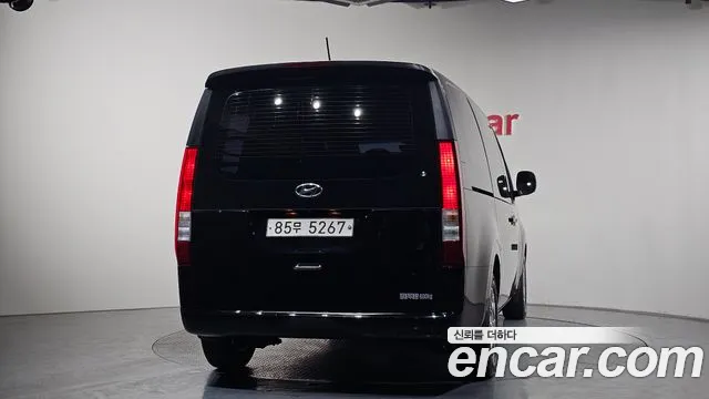2022 Hyundai Staria L3.5 Cargo 5-Seater Sold VIN KMFYCX73BNU028658 – front exterior