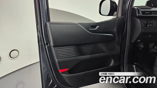 2023 Hyundai Staria L3.5 Cargo 5-Seater Sold VIN KMFYCX73BPU075862 – undercarriage