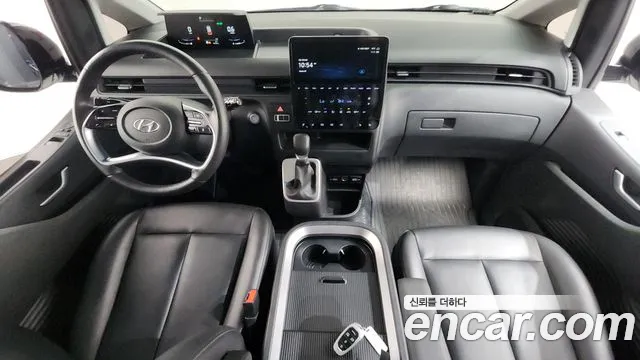 2023 Hyundai Staria L3.5 Cargo 5-Seater Sold VIN KMFYCX73BPU085429 – exterior detail
