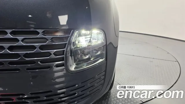 2024 Hyundai Staria L3.5 Cargo 5-Seater Sold VIN KMFYCX73BRU171740 – interior seats