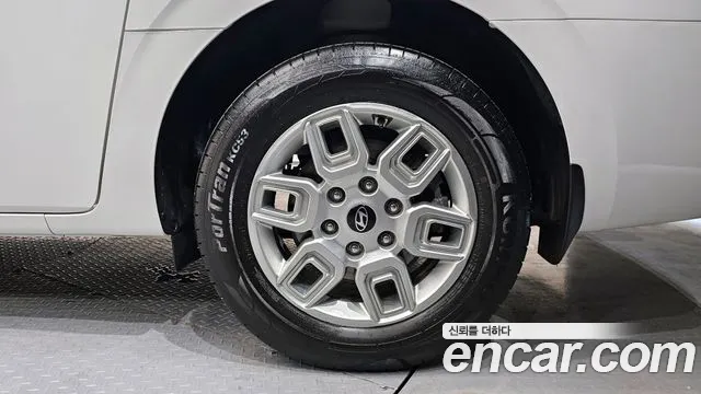 2025 Hyundai Staria L3.5 Cargo 5-Seater Sold VIN KMFYCX73BSU191406 – front exterior 2025 Hyundai Staria L3.5 Cargo 5-Seater Sold VIN KMFYCX73BSU191406 – front exterior