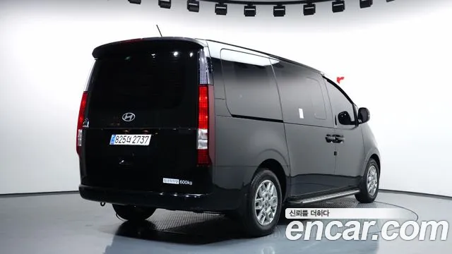 2025 Hyundai Staria L3.5 Cargo 5-Seater VIN KMFYCX73BSU244228