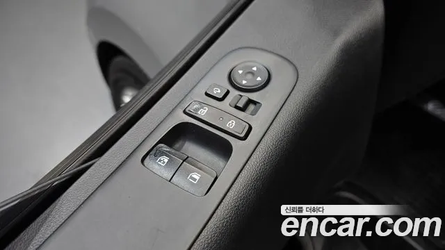 2022 Hyundai Staria Cargo 3-Seater Sold VIN KMFYDX71BNU009893 – exterior detail
