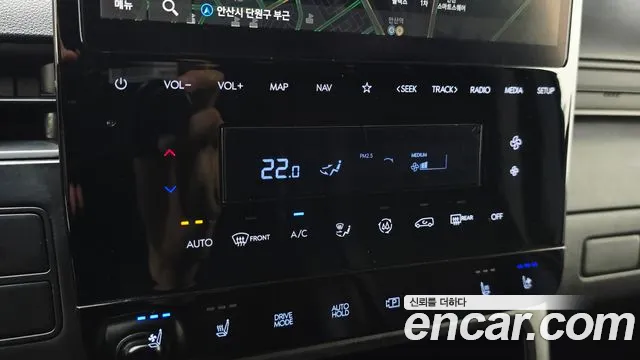 2022 Hyundai Staria Cargo 3-Seater Sold VIN KMFYDX71BNU009893 – trunk area