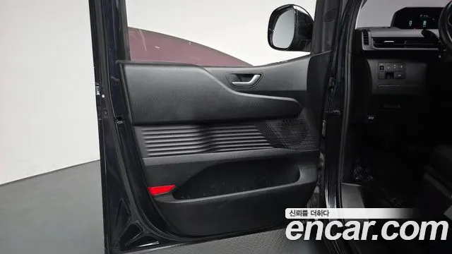 2022 Hyundai Staria Cargo 3-Seater Sold VIN KMFYDX71BNU011805 – undercarriage 2022 Hyundai Staria Cargo 3-Seater Sold VIN KMFYDX71BNU011805 – undercarriage