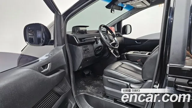 2022 Hyundai Staria Cargo 3-Seater Sold VIN KMFYDX71BNU049635 – front exterior 2022 Hyundai Staria Cargo 3-Seater Sold VIN KMFYDX71BNU049635 – front exterior