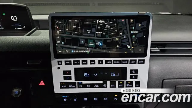 2023 Hyundai Staria Cargo 3-Seater Sold VIN KMFYDX71BPU082079 – interior seats