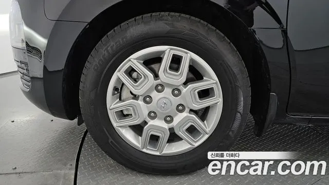 2023 Hyundai Staria Cargo 3-Seater Sold VIN KMFYDX71BPU098140 – side profile