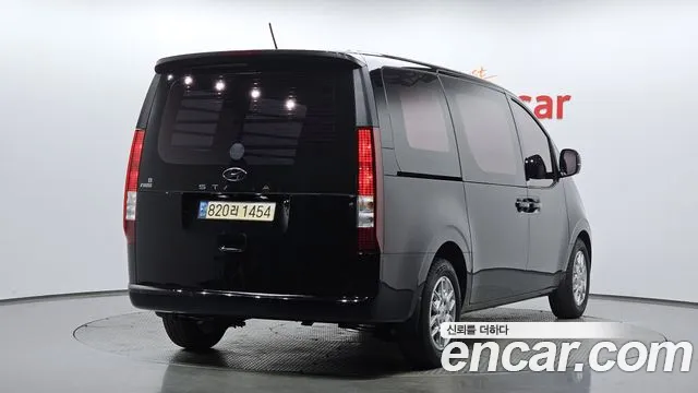 2023 Hyundai Staria Cargo 3-Seater Sold VIN KMFYDX71BPU098140 – engine bay