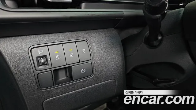 2025 Hyundai Staria Cargo 3-Seater Sold VIN KMFYDX71BSC188900 – photo 14