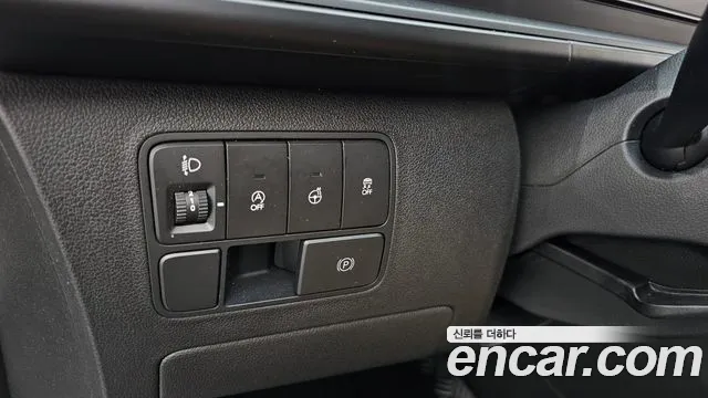 2025 Hyundai Staria Cargo 3-Seater Sold VIN KMFYDX71BSC202058 – dashboard