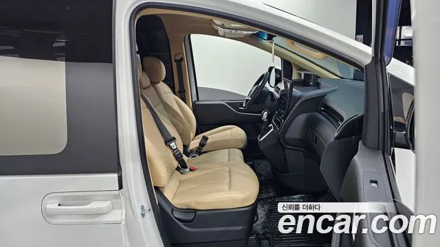 2025 Hyundai Staria Cargo 3-Seater Sold VIN KMFYDX71BSC202058 – photo 18