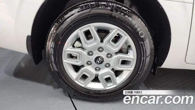 2025 Hyundai Staria Cargo 3-Seater VIN KMFYDX71BSC233573
