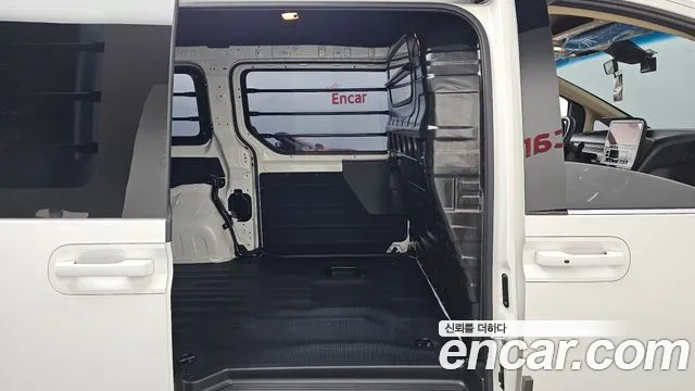 2025 Hyundai Staria Cargo 3-Seater Sold VIN KMFYDX71BSU230987 – engine bay 2025 Hyundai Staria Cargo 3-Seater Sold VIN KMFYDX71BSU230987 – engine bay