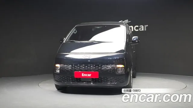 2022 Hyundai Staria L3.5 Cargo 3-Seater Sold VIN KMFYDX73BNU017956 – interior seats
