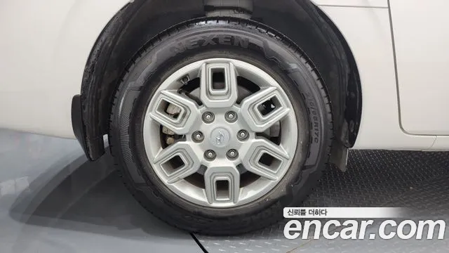 2024 Hyundai Staria L3.5 Cargo 3-Seater Sold VIN KMFYDX73BRU158526 – exterior detail