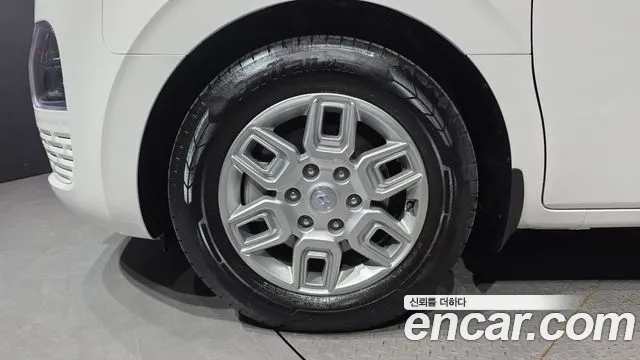 2024 Hyundai Staria L3.5 Cargo 3-Seater VIN KMFYDX73BRU177236