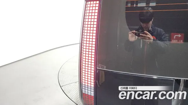 2025 Hyundai Staria L3.5 Cargo 3-Seater Sold VIN KMFYDX73BSU201184 – engine bay