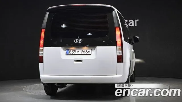 2025 Hyundai Staria L3.5 Cargo 3-Seater Sold VIN KMFYDX73BSU239058 – front exterior