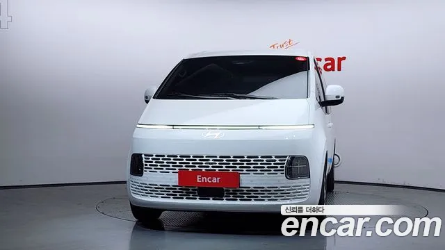 2025 Hyundai Staria L3.5 Cargo 3-Seater Sold VIN KMFYDX73BSU242304 – trunk area