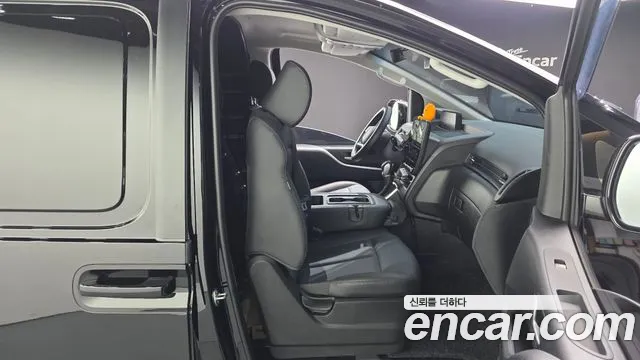 2025 Hyundai Staria L3.5 Cargo 3-Seater Sold VIN KMFYDX73BSU265148 – front exterior