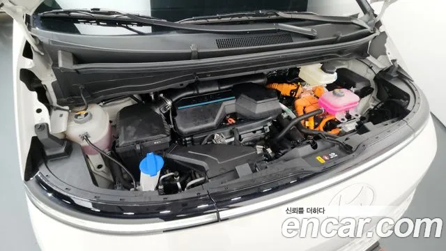 2025 Hyundai Staria HEV 1.6 Cargo 3-Seater VIN KMFYDX7ABSU017739
