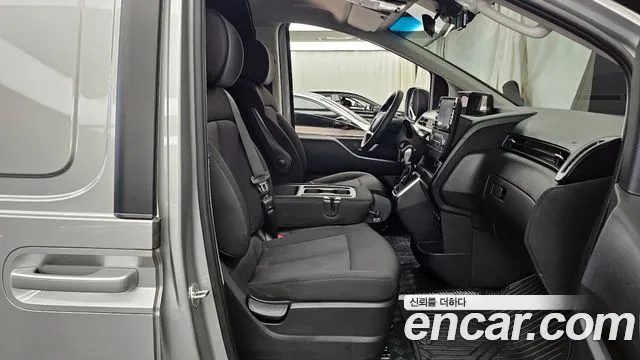 2022 Hyundai Staria Cargo 3-Seater Sold VIN KMFYFX71BNU009060 – dashboard 2022 Hyundai Staria Cargo 3-Seater Sold VIN KMFYFX71BNU009060 – dashboard