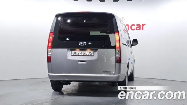 2023 Hyundai Staria Cargo 3-Seater Sold VIN KMFYFX71BPU104268 – exterior detail