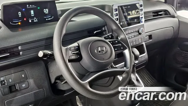 2023 Hyundai Staria Cargo 3-Seater Sold VIN KMFYFX71BPU104268 – odometer reading