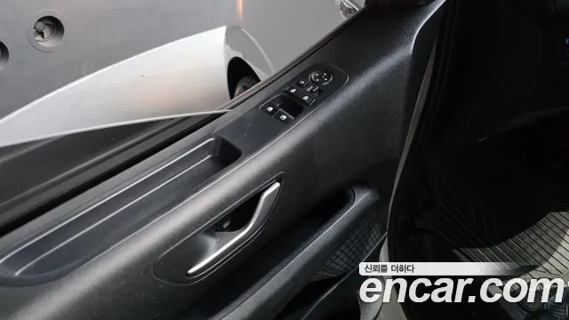 2023 Hyundai Staria Cargo 5-Seater Sold VIN KMFYGX71BPU111720 – trunk area 2023 Hyundai Staria Cargo 5-Seater Sold VIN KMFYGX71BPU111720 – trunk area