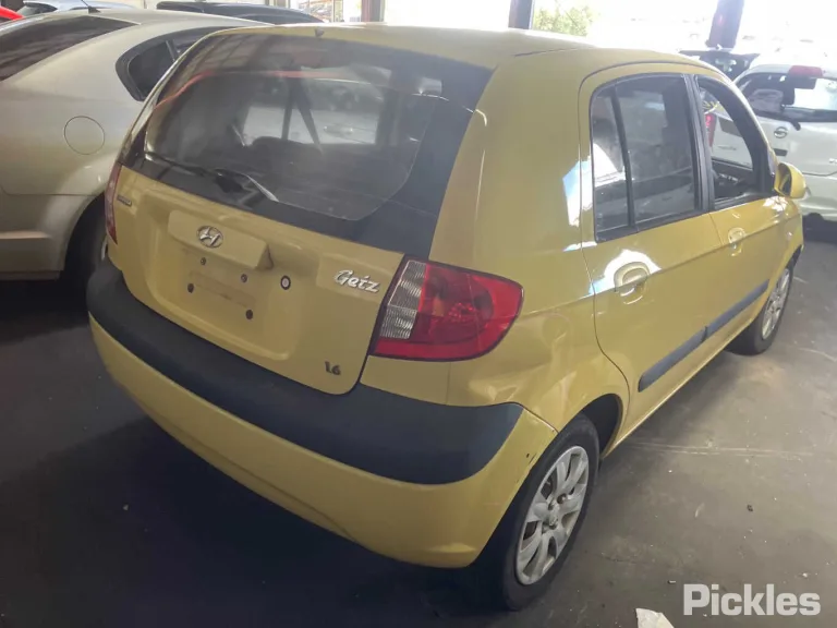 2007 Hyundai Getz Damaged VIN KMHBT51BR7U650401 – photo 17