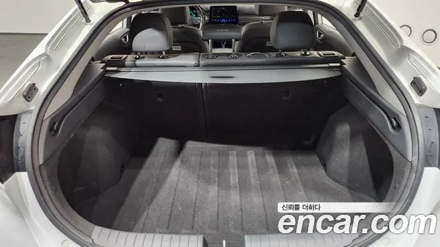 2020 Hyundai The New Ioniq Hybrid 1.6 Hev Sold VIN KMHC051CGLU148240 – front exterior