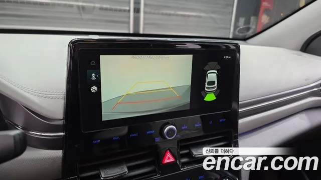 2020 Hyundai The New Ioniq Hybrid 1.6 HEV Sold VIN KMHC051CGLU208277 – side profile