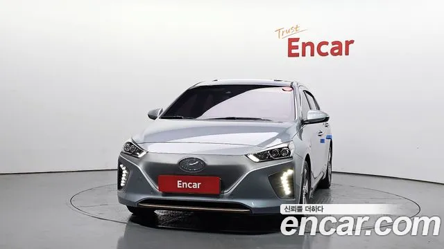 2018 Hyundai Ioniq Electric Q VIN KMHC051HFJU013870