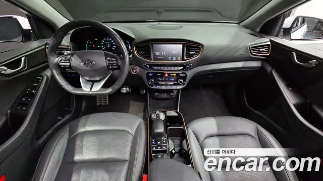 2018 Hyundai Ioniq Electric Q Sold VIN KMHC051HFJU023959 – interior seats