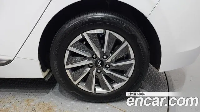 2020 Hyundai The New Ioniq Electric Q Sold VIN KMHC051JFLU065792 – photo 19 2020 Hyundai The New Ioniq Electric Q Sold VIN KMHC051JFLU065792 – photo 19