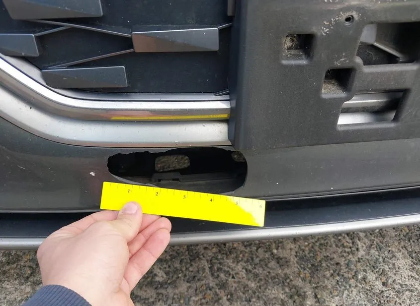 2020 HYUNDAI Ioniq Used VIN KMHC65LC0LU220195 – exterior detail