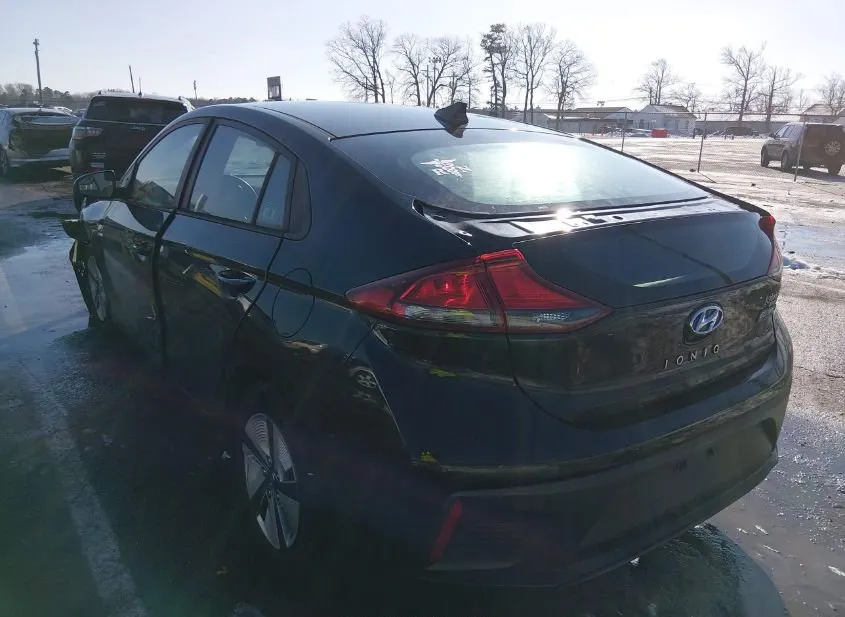 2017 HYUNDAI Ioniq Used VIN KMHC65LC2HU021950 – photo 11 2017 HYUNDAI Ioniq Used VIN KMHC65LC2HU021950 – photo 11