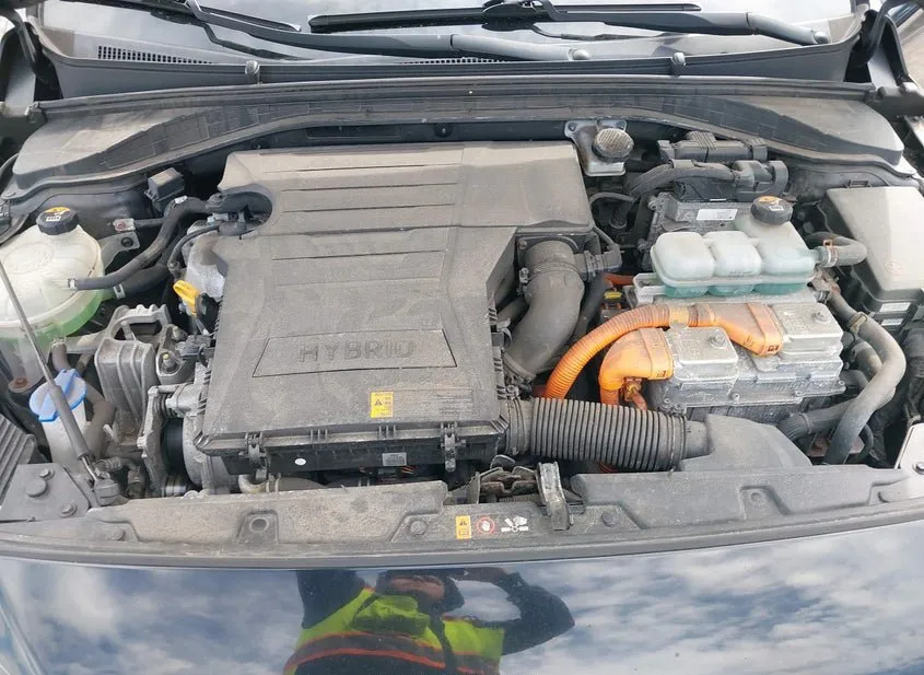 2020 HYUNDAI Ioniq Used VIN KMHC65LC3LU220160 – undercarriage
