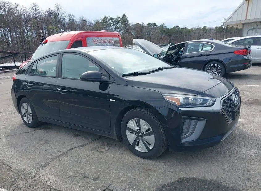 2020 HYUNDAI Ioniq Used VIN KMHC65LC3LU220160 – photo 19