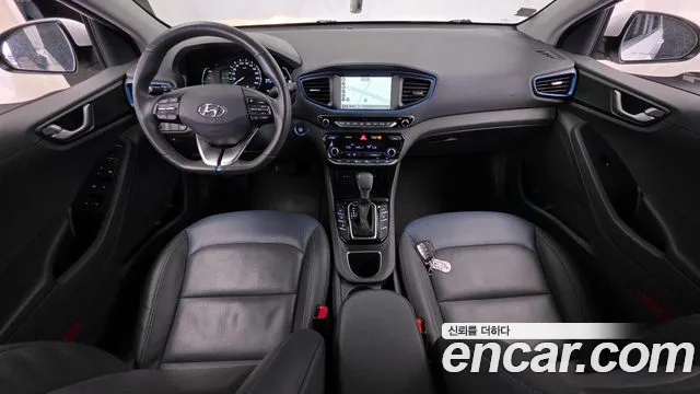 2017 Hyundai Ioniq Hybrid N Sold VIN KMHC851CGHU006817 – odometer reading