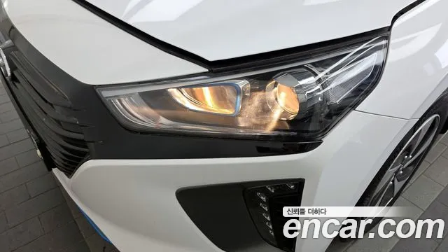 2017 Hyundai Ioniq Hybrid N Sold VIN KMHC851CGHU006817 – photo 17