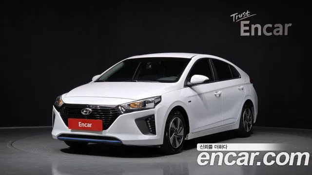 2018 Hyundai Ioniq Hybrid N Sold VIN KMHC851CGJU073603 – dashboard