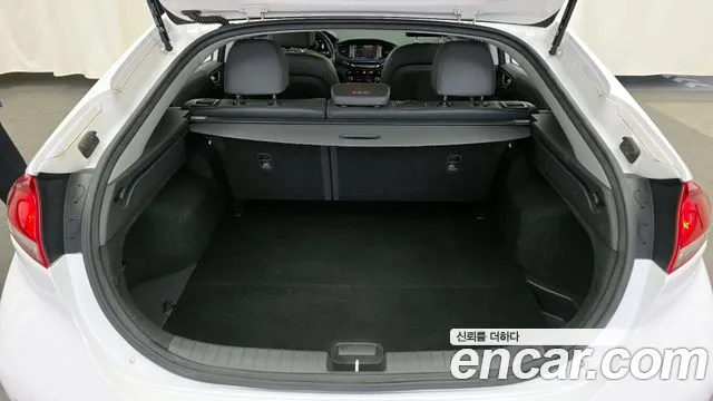 2018 Hyundai Ioniq Hybrid N Sold VIN KMHC851CGJU073603 – undercarriage