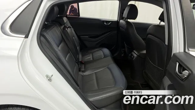 2018 Hyundai Ioniq Hybrid N Sold VIN KMHC851CGJU073603 – photo 11