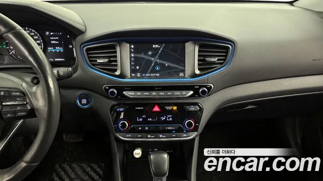 2018 Hyundai Ioniq Hybrid N Sold VIN KMHC851CGJU073603 – photo 12
