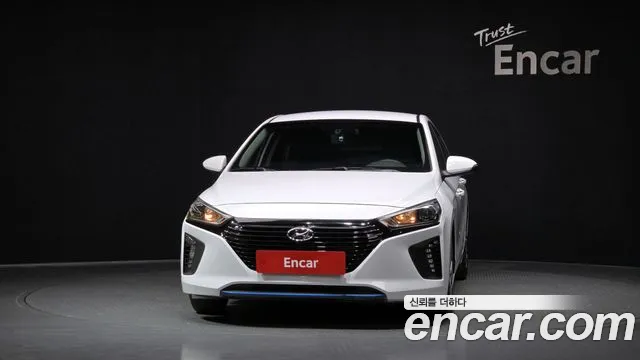 2018 Hyundai Ioniq Hybrid N Sold VIN KMHC851CGJU073603 – photo 16