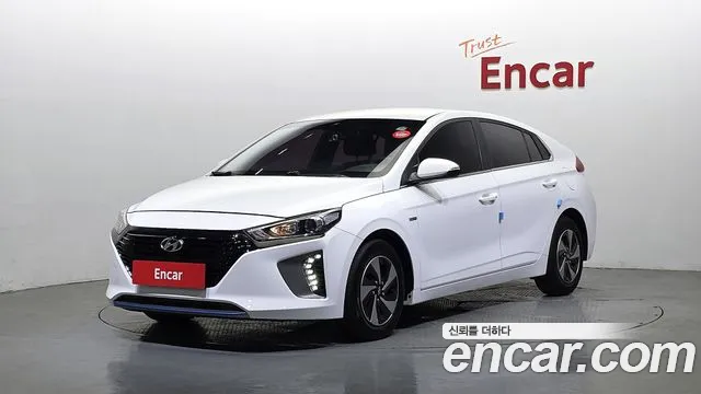 2019 Hyundai Ioniq Hybrid N Sold VIN KMHC851CGKU141093 – interior seats