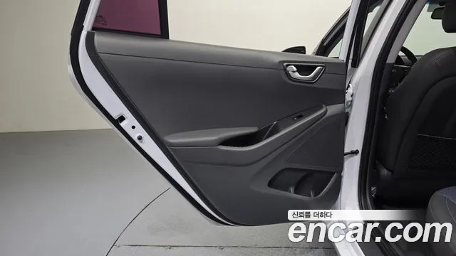 2019 Hyundai Ioniq Hybrid N Sold VIN KMHC851CGKU141093 – photo 24